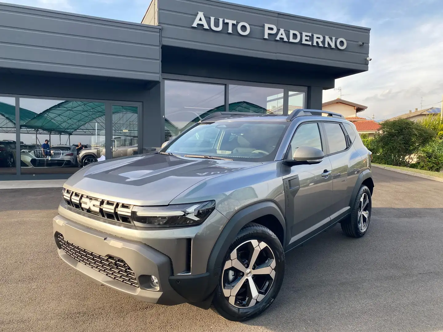 Dacia Duster Journey Eco-g 100cv,Pack Parking,Pack Winter Grigio - 1