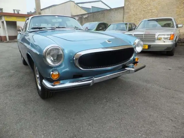 Volvo P1800ES