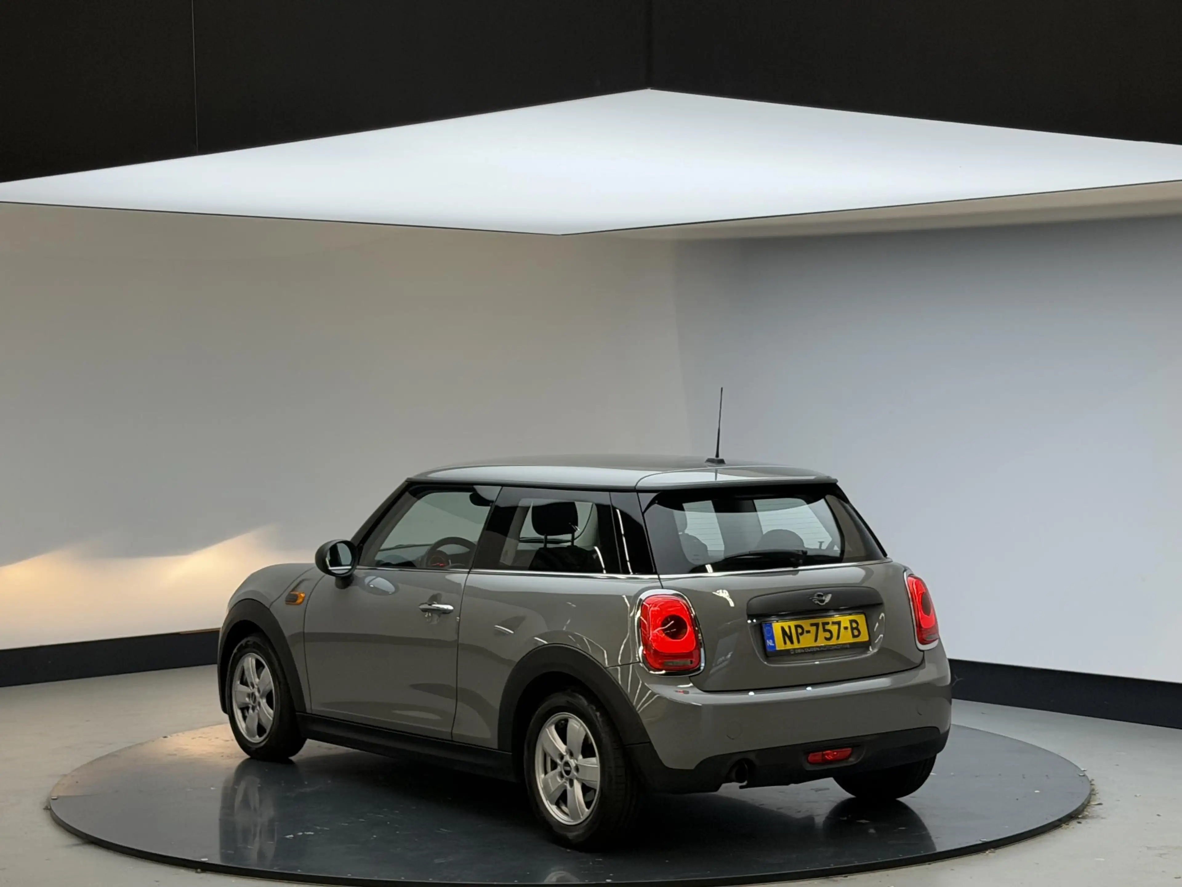 MINI One 3-Deurs 1.2 | Airco | LM velgen | Dealer onderhoud — photo 2