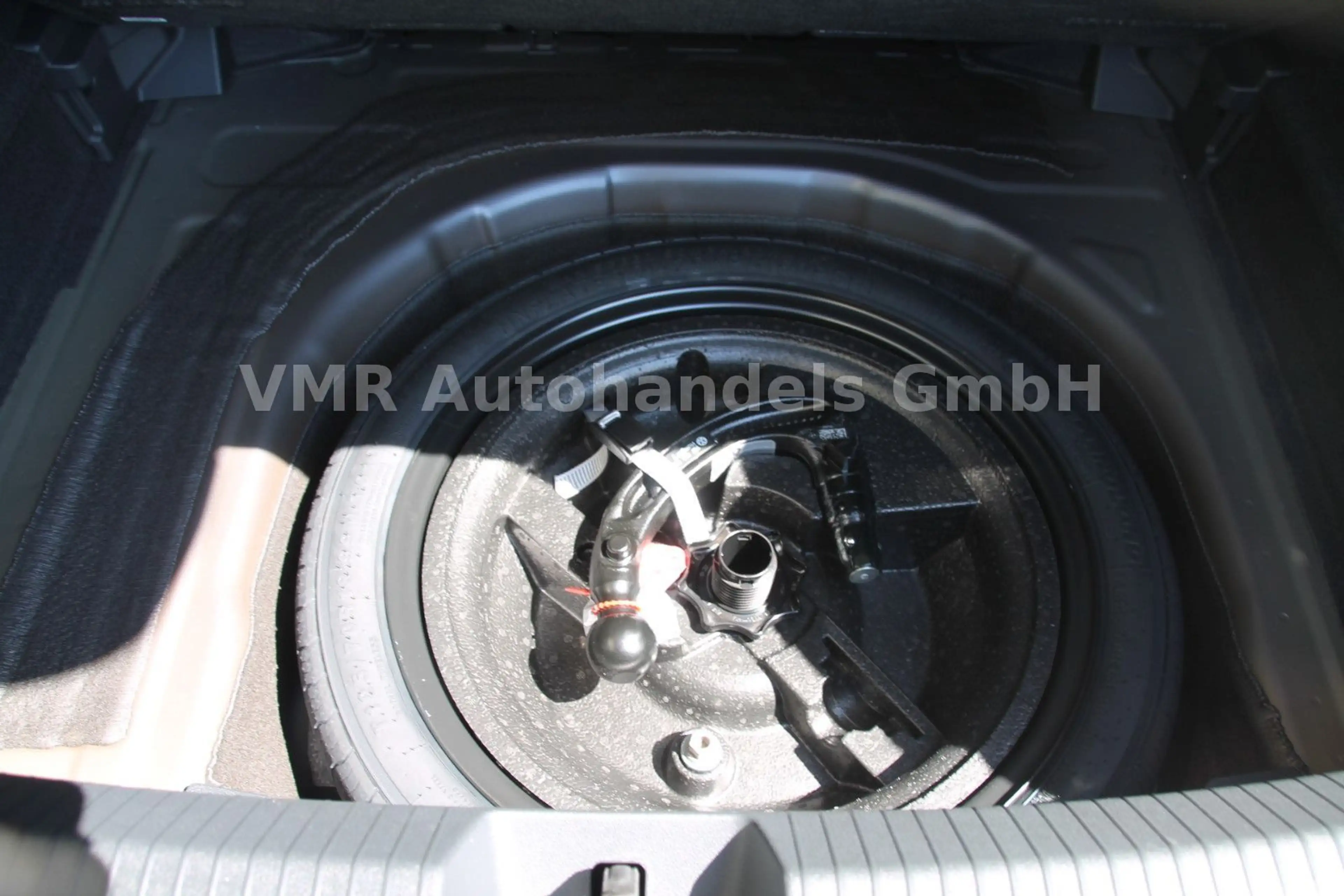 Volkswagen Taigo 1.5 TSI DSG R-Line *5J.Gar.*AHK*18"*Kamera — photo 11