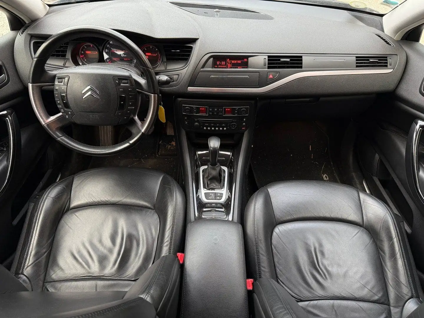 Citroen C5 3.0 HDi 240cv Hydractive BVA Exclusive 2e main Gris - 2