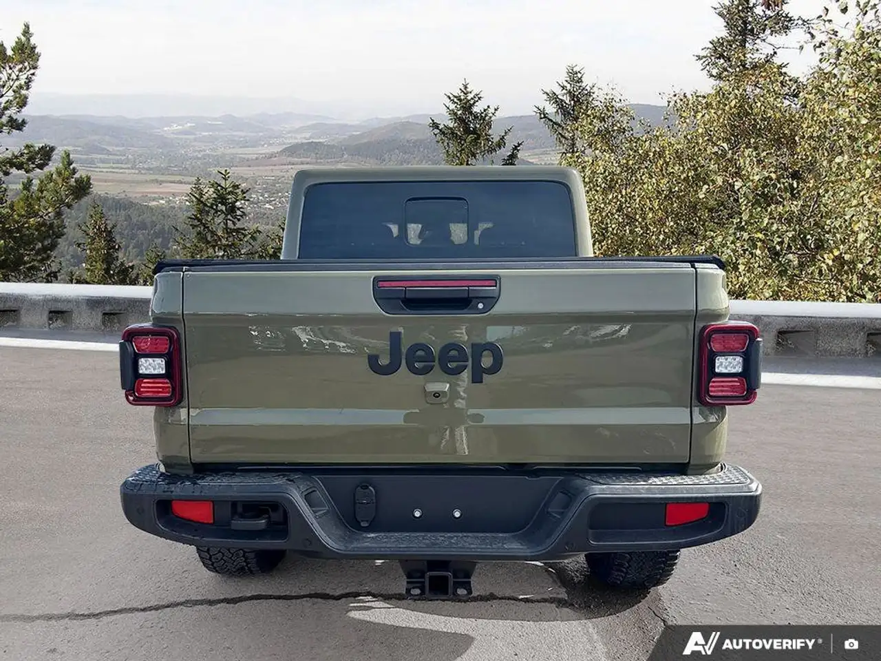 Jeep Gladiator снимка Jeep Gladiator