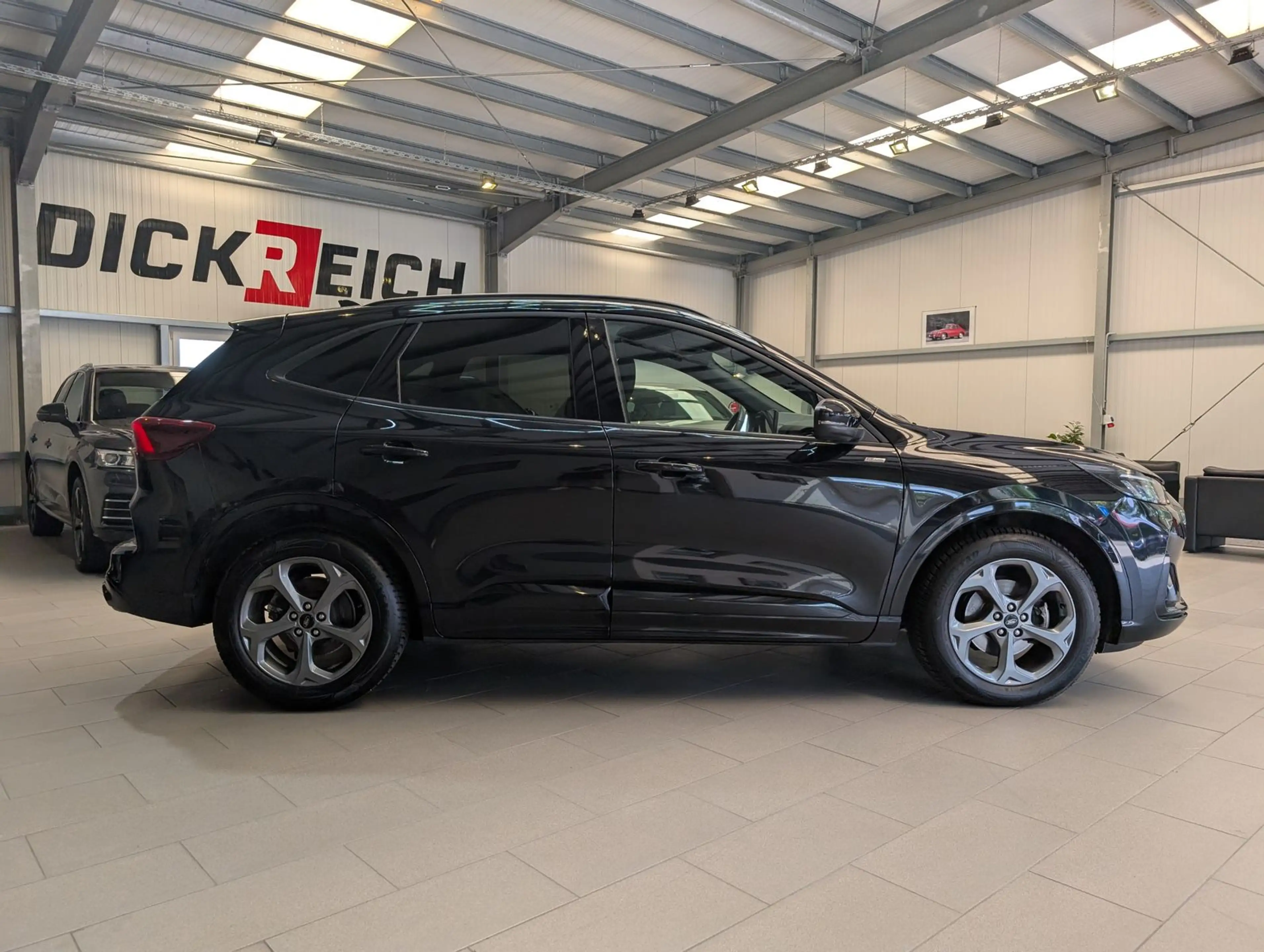 Ford Kuga 1.5EB ST-Line MATRIX*TEMP*KAM*HUD*LHZ*AHK-V — photo 2