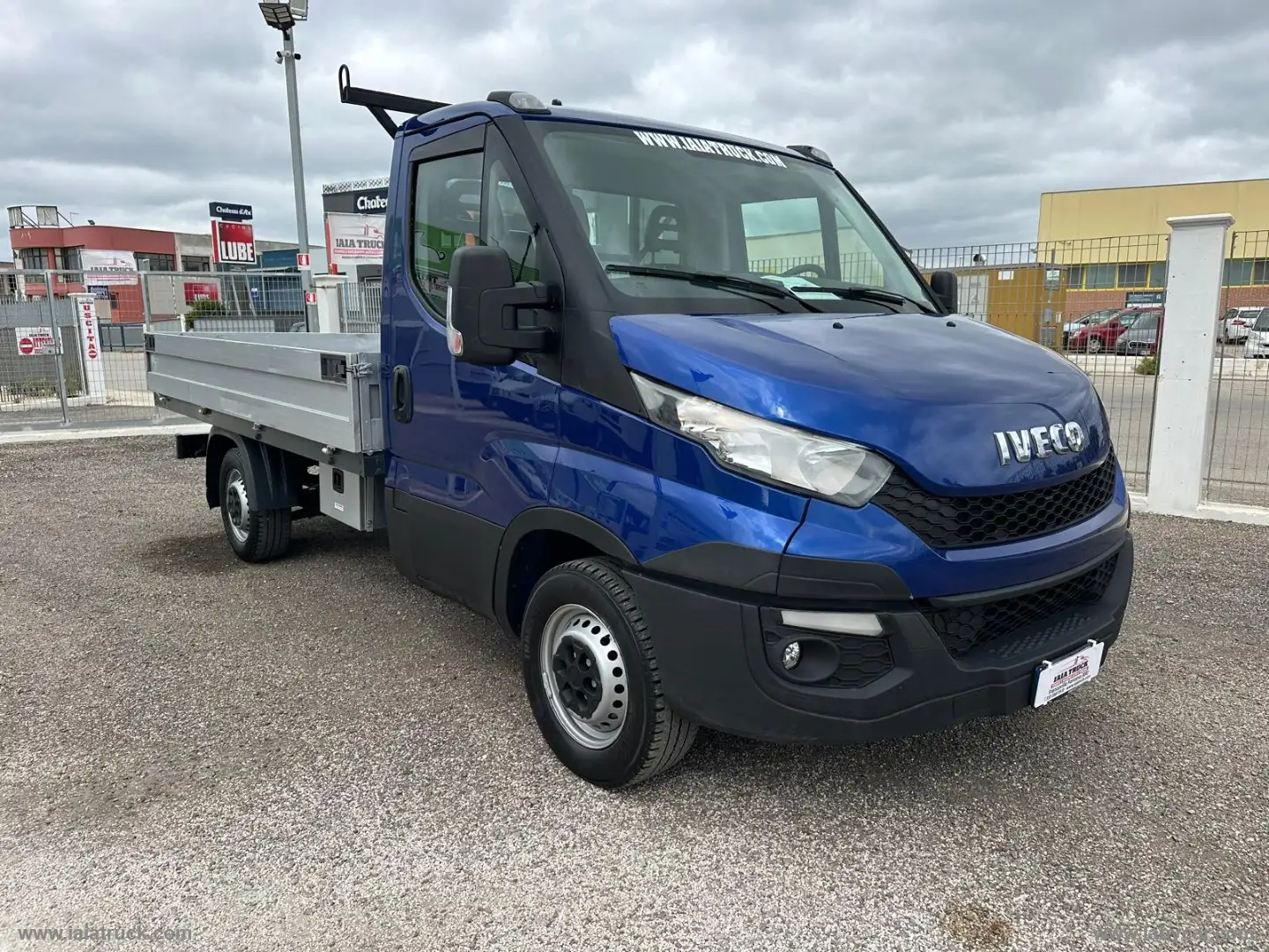 Iveco Daily 35S13 2.3 HPT PM Cassone fisso aperto Bleu - 2