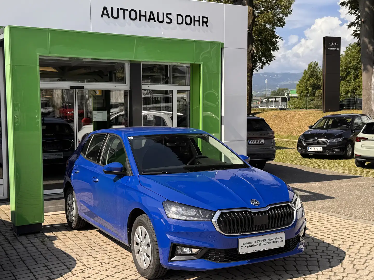 Skoda Fabia Essence Edition 80PS Blau - 2