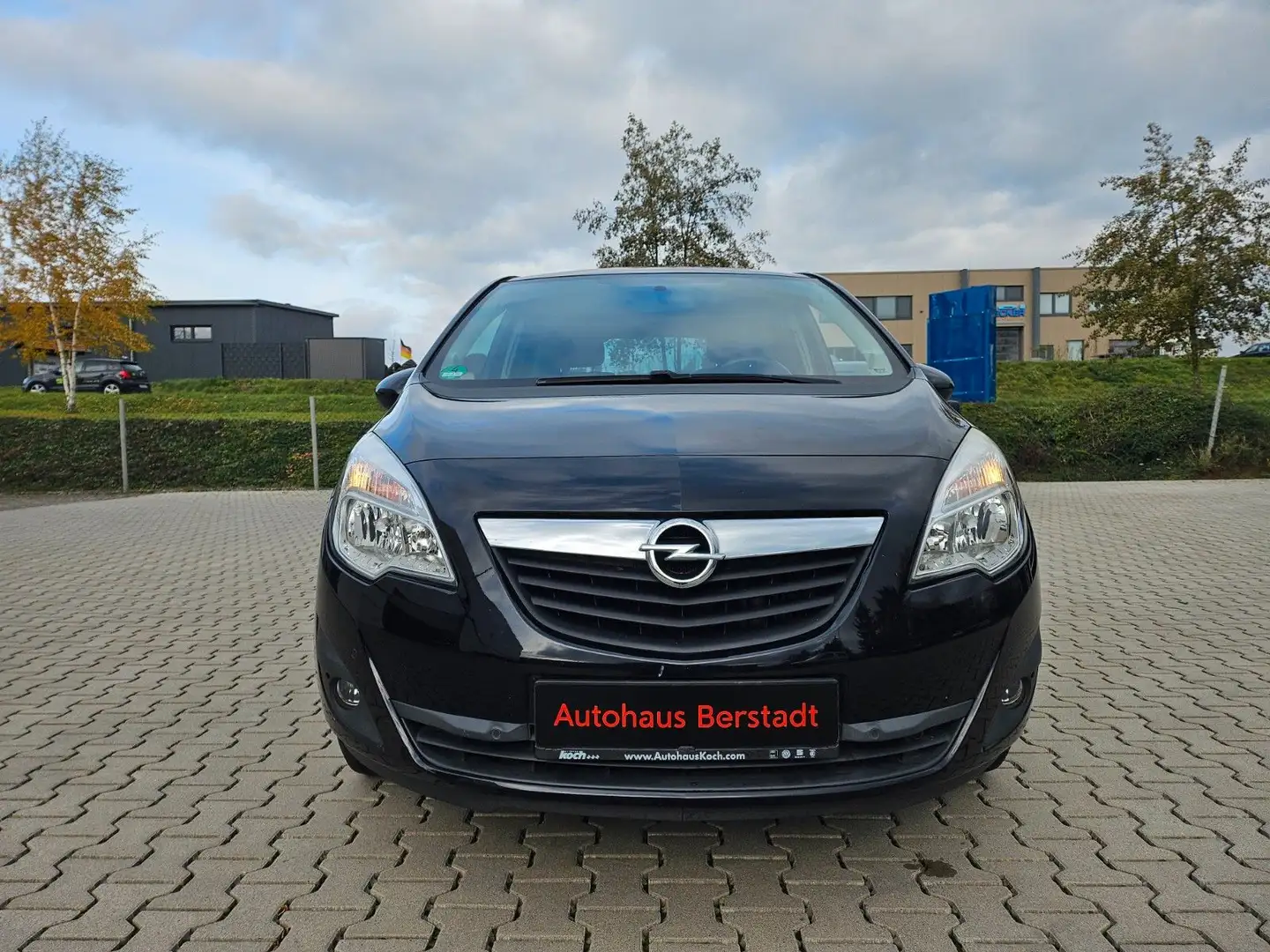 Opel Meriva B Design Edition Zwart - 2