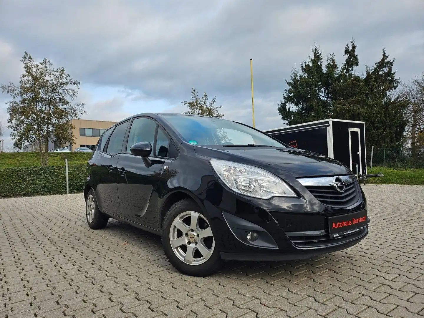 Opel Meriva B Design Edition Zwart - 1