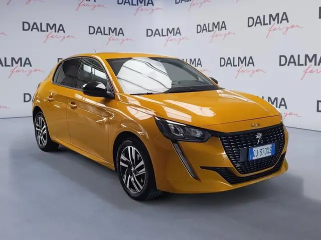 Peugeot 208 view 7