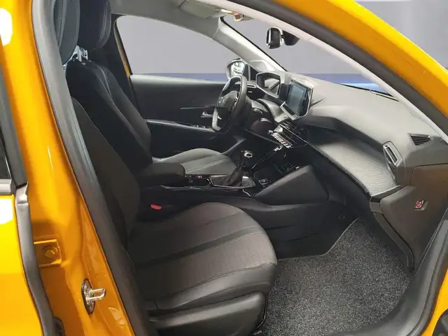 Peugeot 208 view 14
