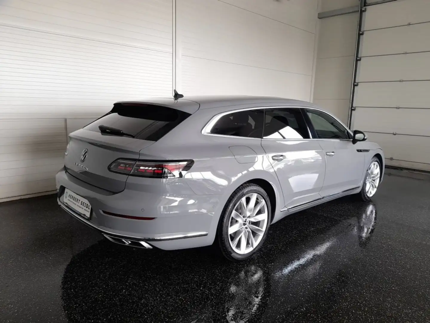 Volkswagen Arteon SB R-LINE 2.0 TDI DSG *19 ZOLL / VOLL-LED MIT FLA & DYN BLINKER / VIRTUELL / NAVI / AHV & KAMERA / ACC / HK SOUND / E-KLA Grau - 2
