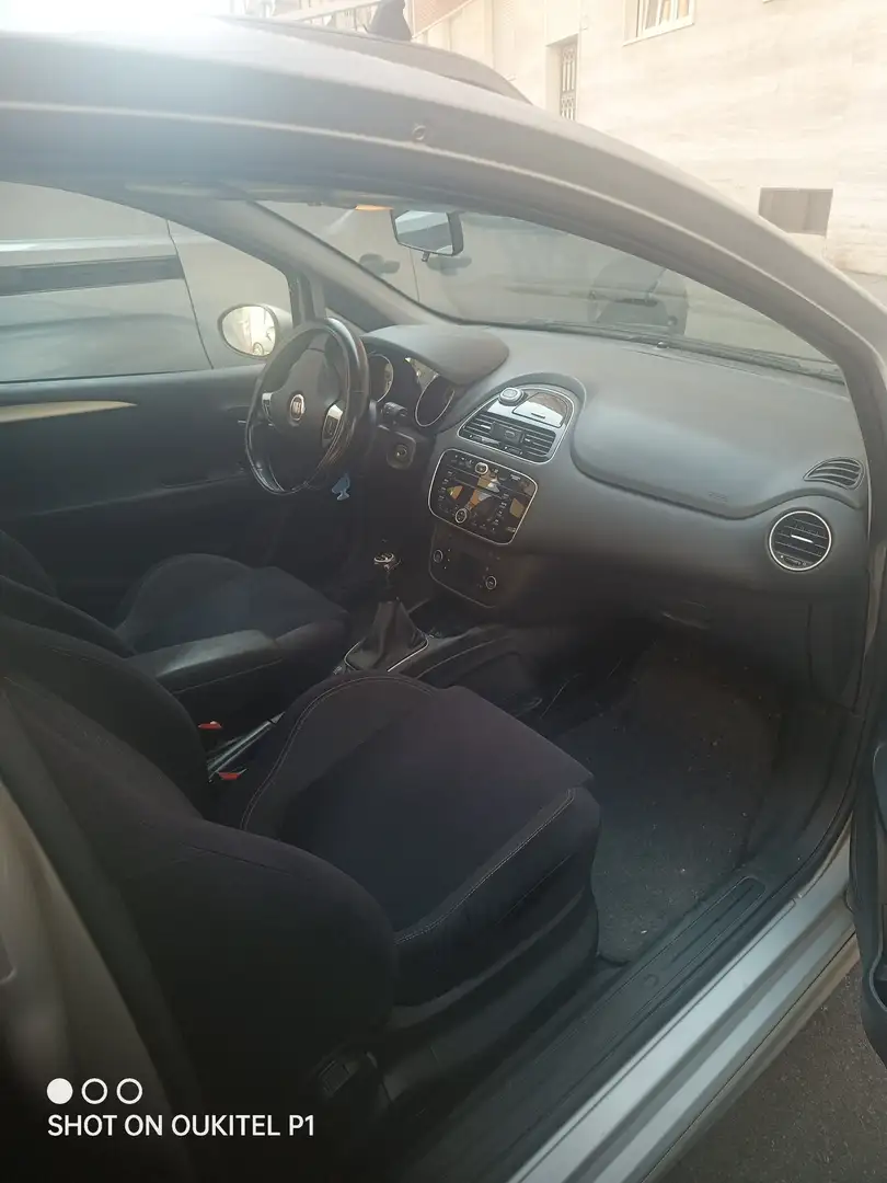 Fiat Punto Evo Punto Evo 5p 1.3 mjt Dynamic eco s Stříbrná - 1