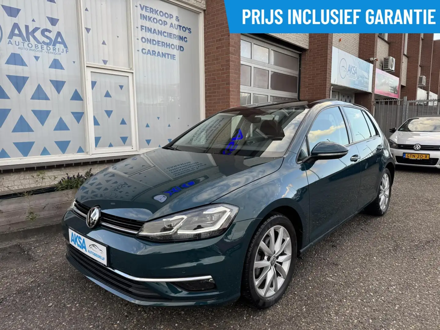 Volkswagen Golf 1.4 TSI Highline 125pk Panorama DSG LED Navi Dynam Vert - 1