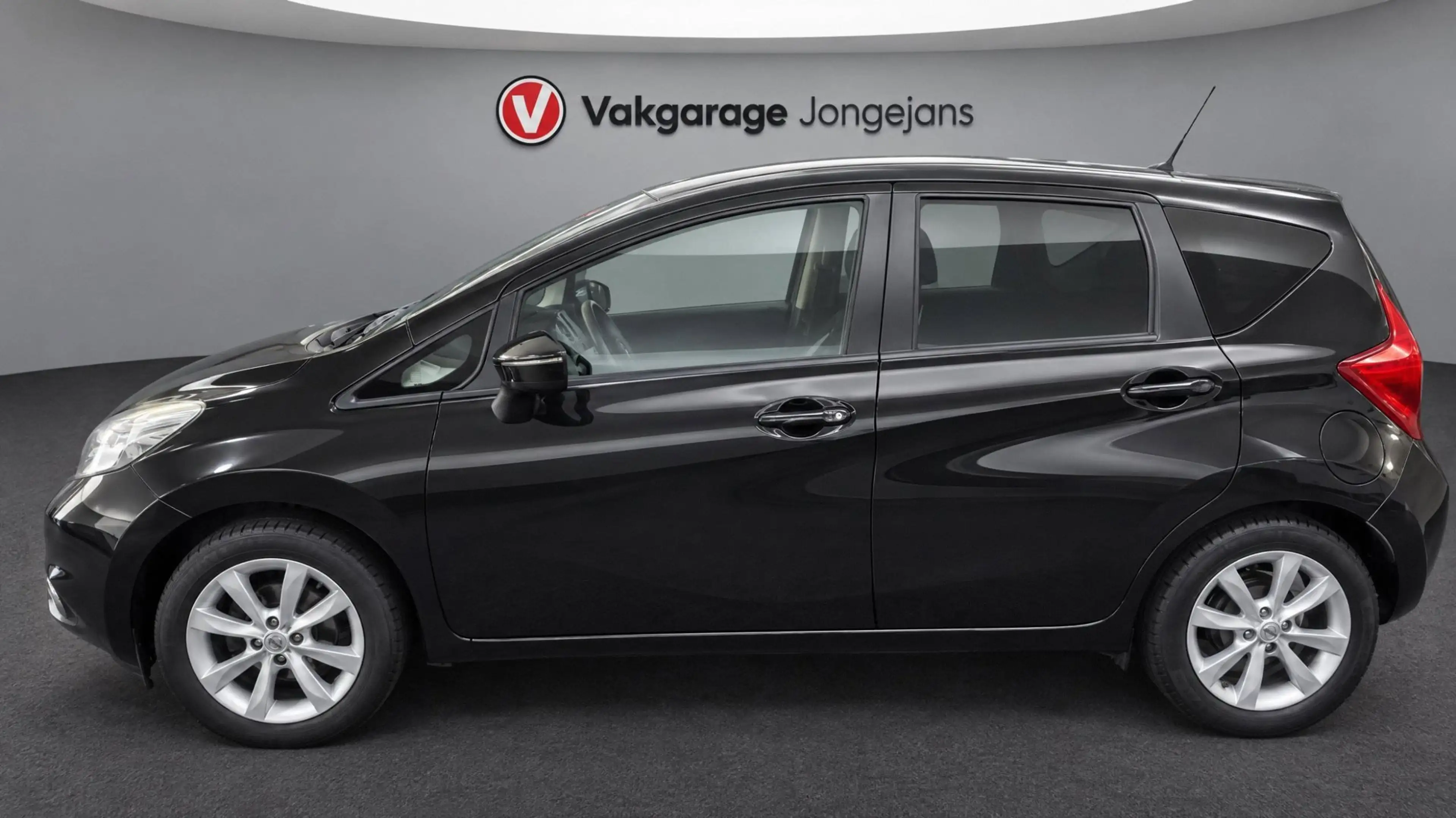 Nissan Note 1.2 DIG-S Connect Edition — photo 4