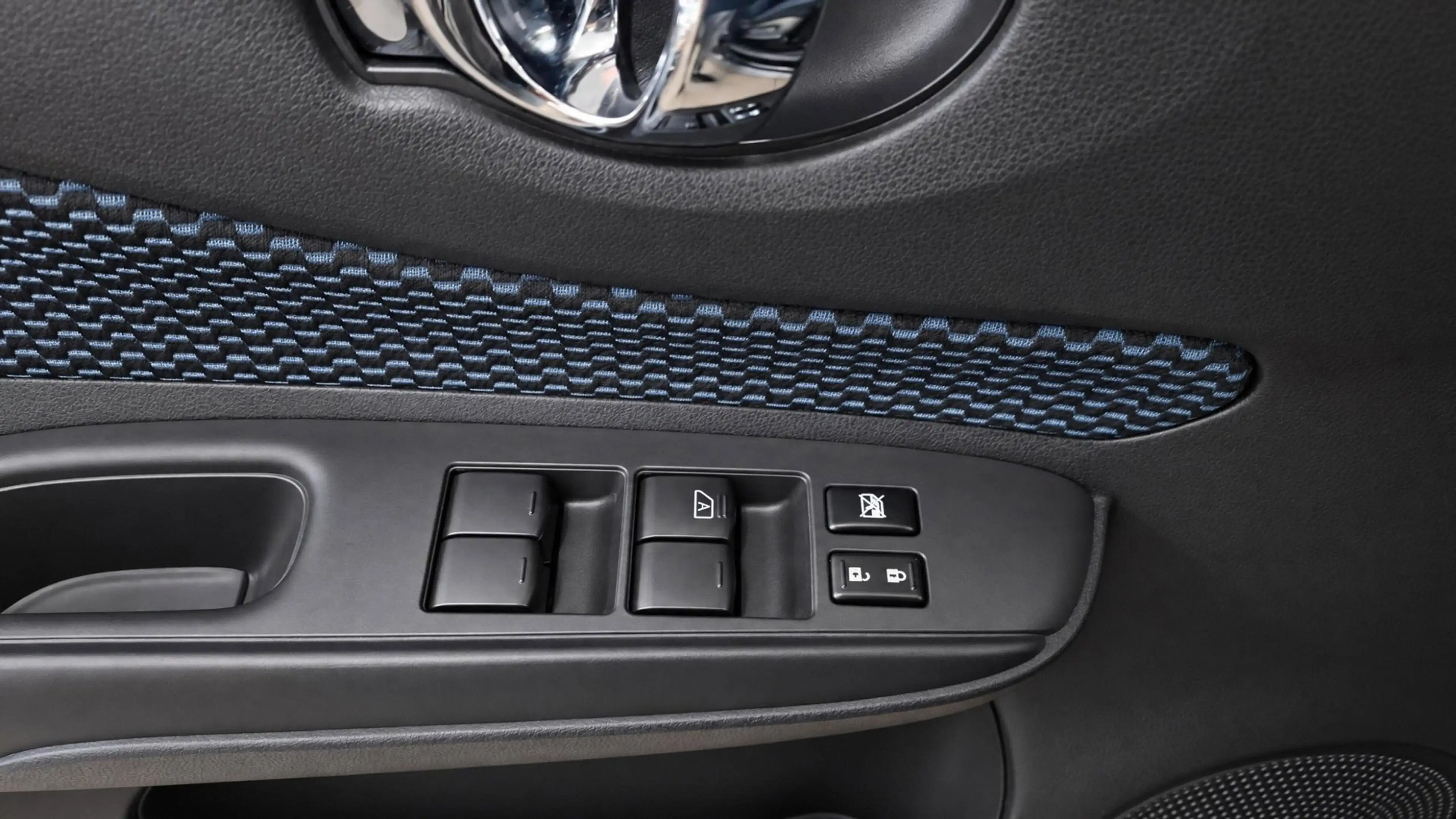 Nissan Note 1.2 DIG-S Connect Edition — photo 12