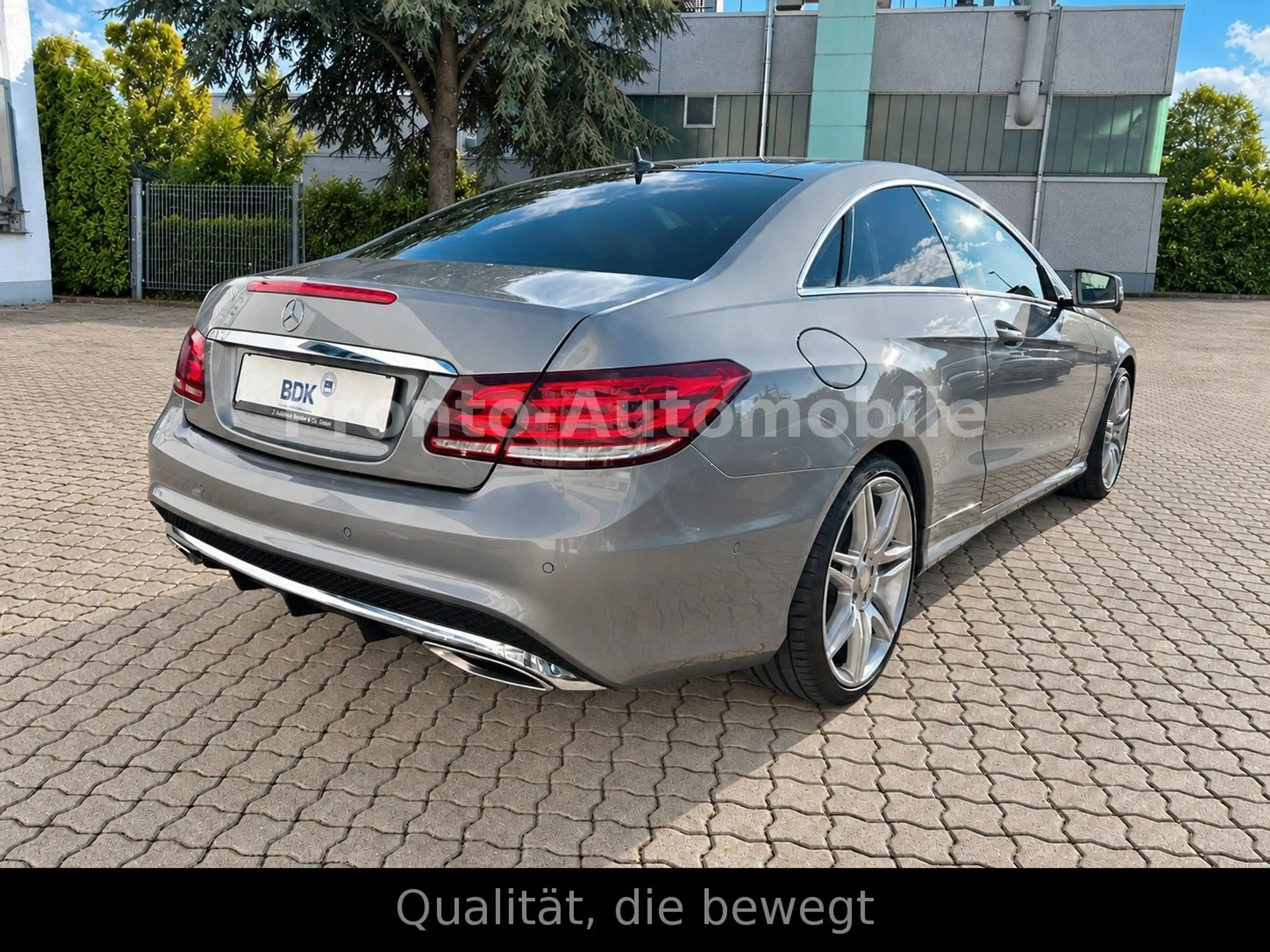 Mercedes-Benz E 250 E Coupe E 250 — photo 5