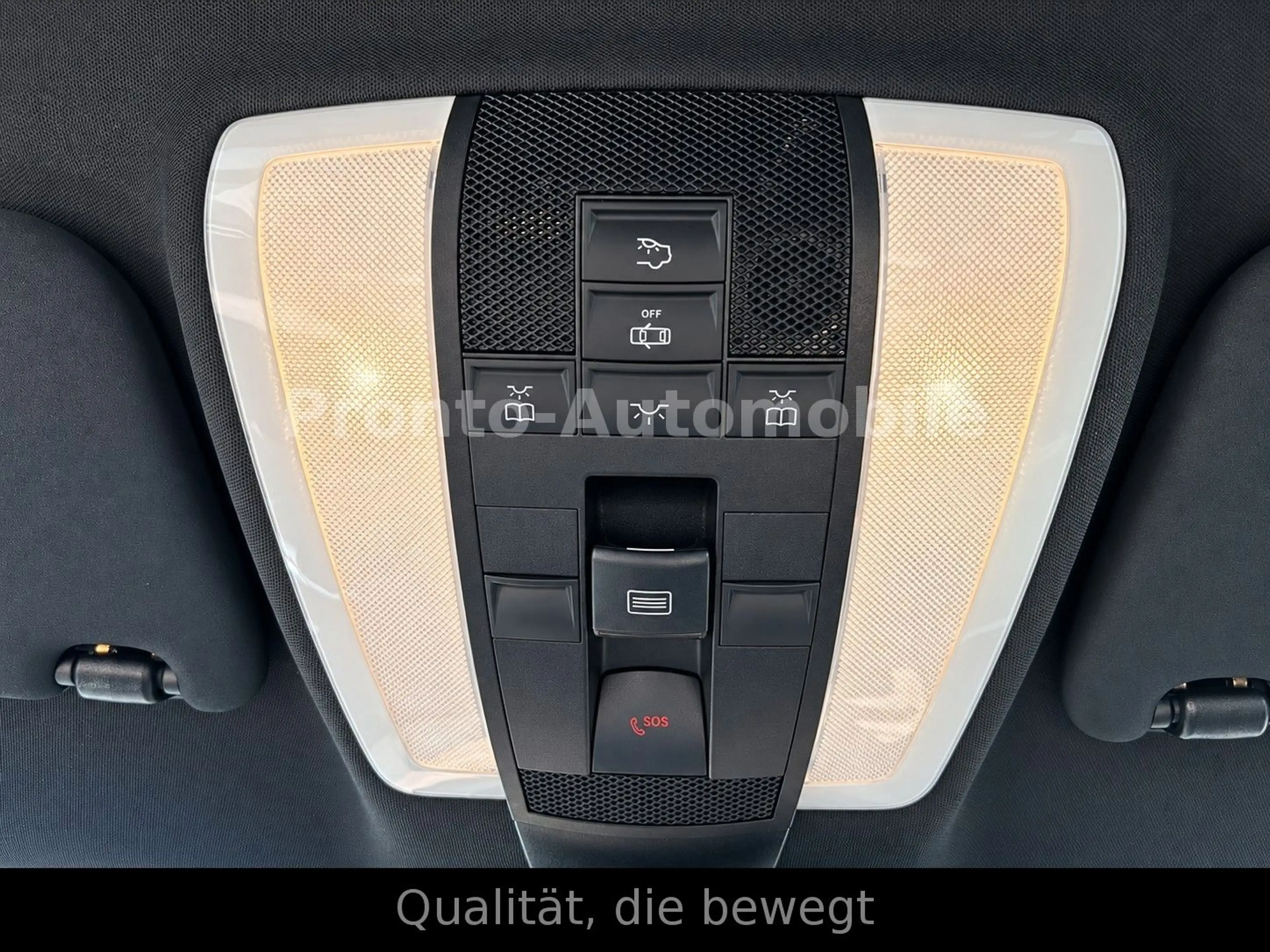Mercedes-Benz E 250 E Coupe E 250 — photo 15
