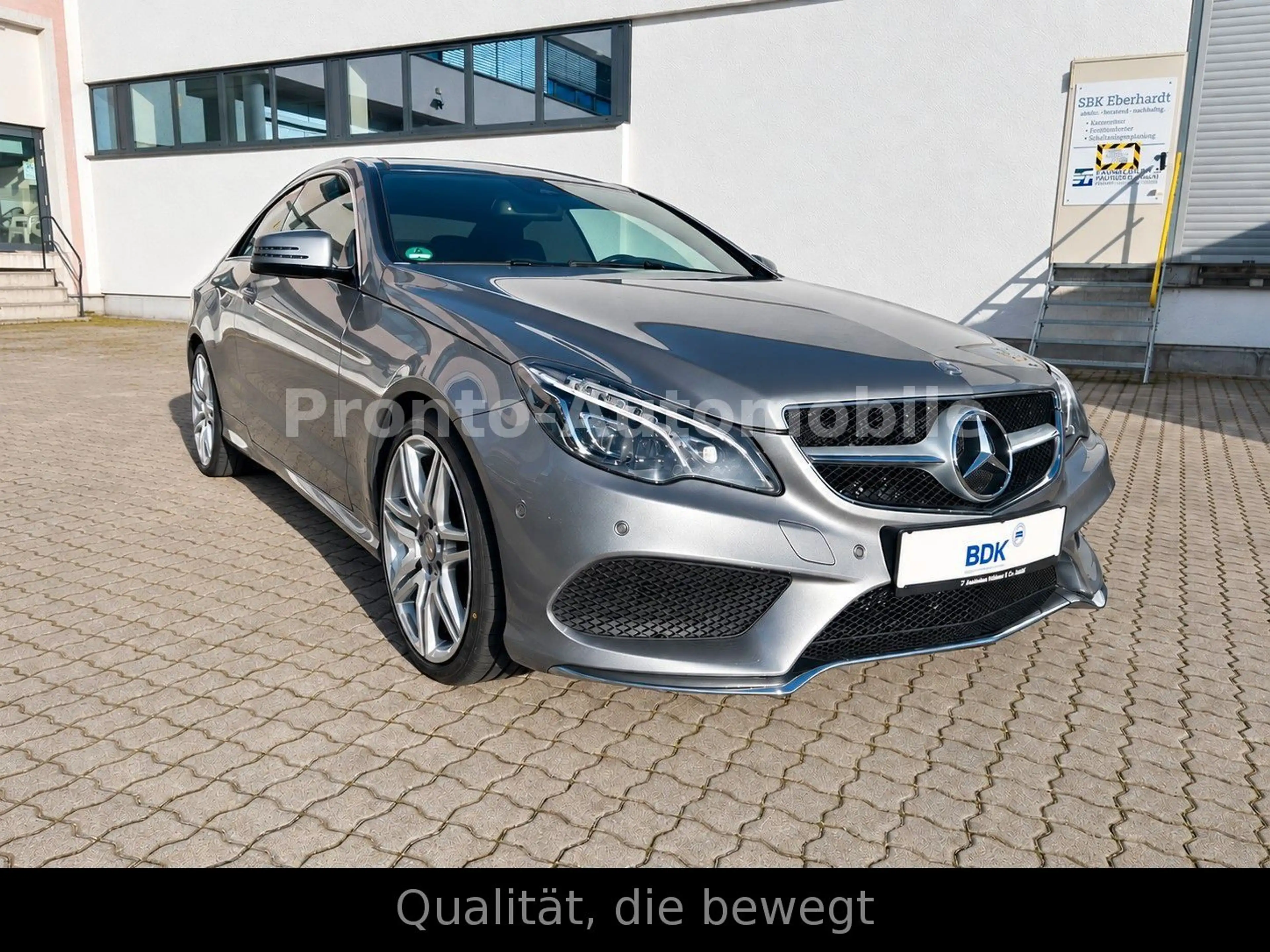 Mercedes-Benz E 250 E Coupe E 250 — photo 2