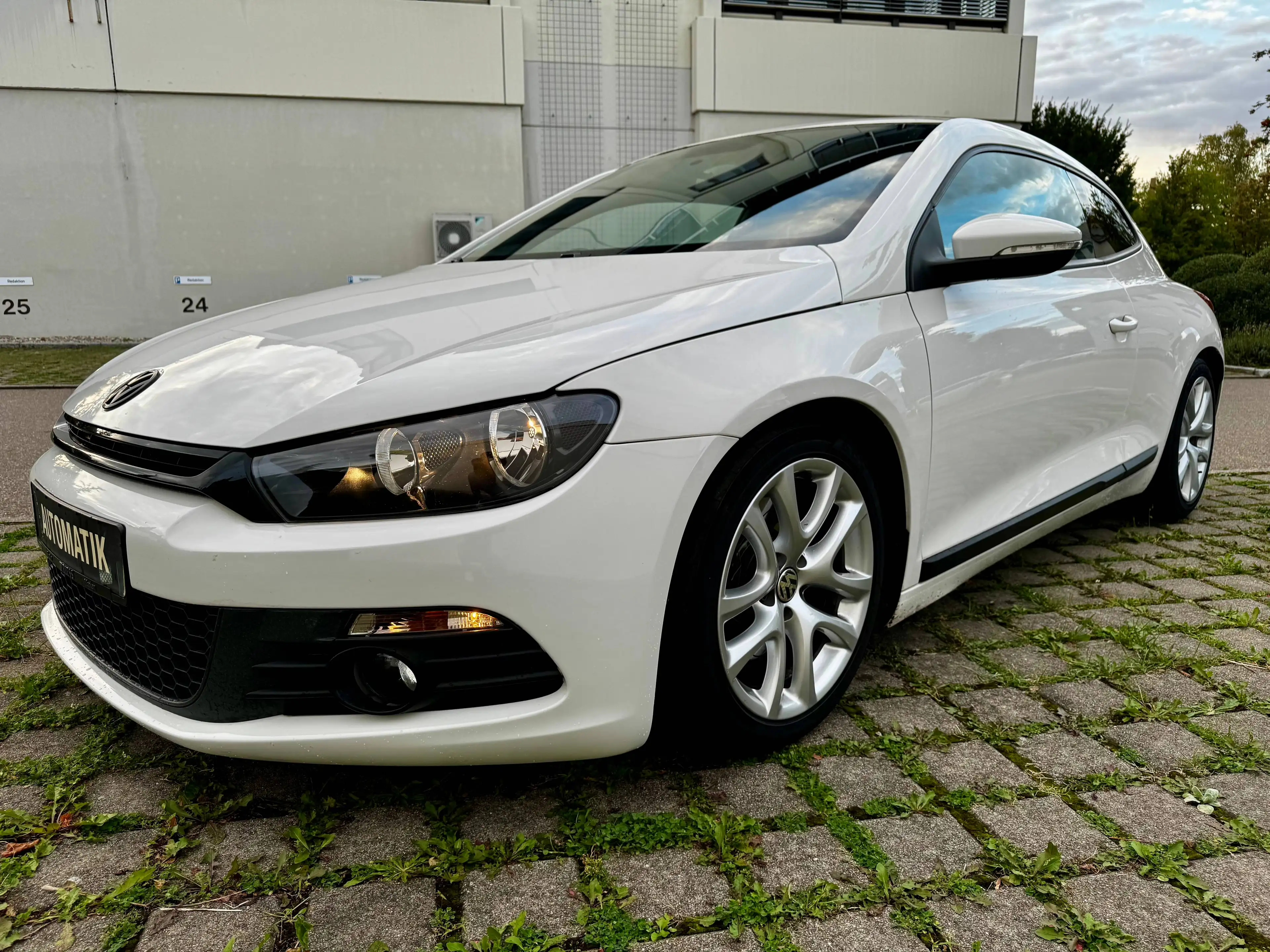 Volkswagen Scirocco 2.0 TSI 147 kW/Autom./Sitzhz./Alu/Sportsitze/Org. 83000km