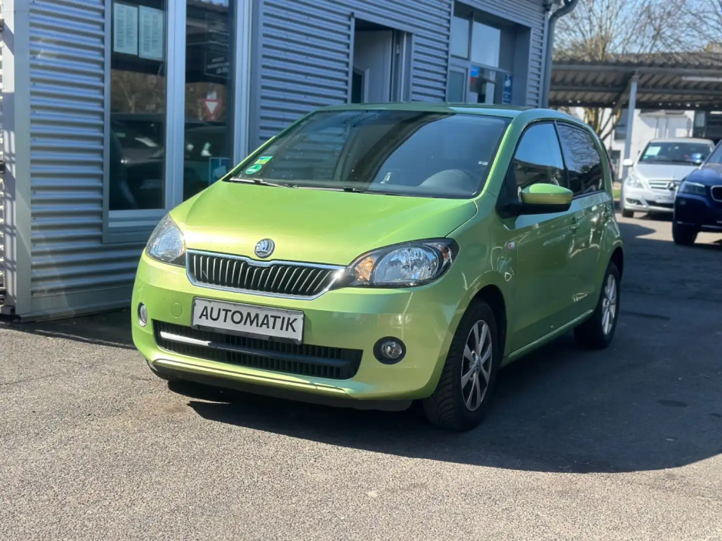 Skoda Citigo Elegance AUTOMATIK+PDC+NAVI+BLUETOOTH Grün - 2