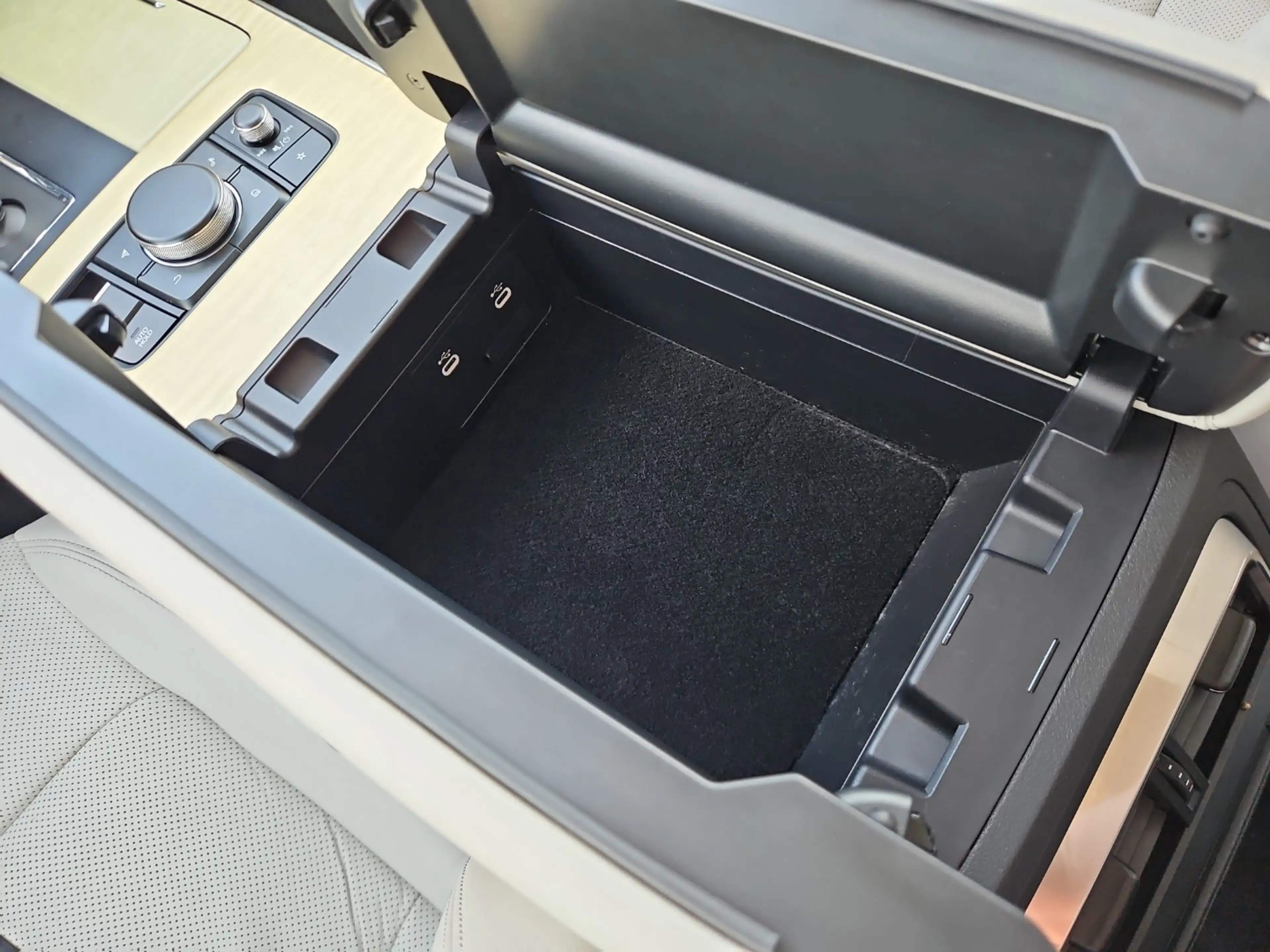 Mazda CX-60 e-SKYACTIV-D 254 Takumi ACC BOSE 360 Kam. — photo 15