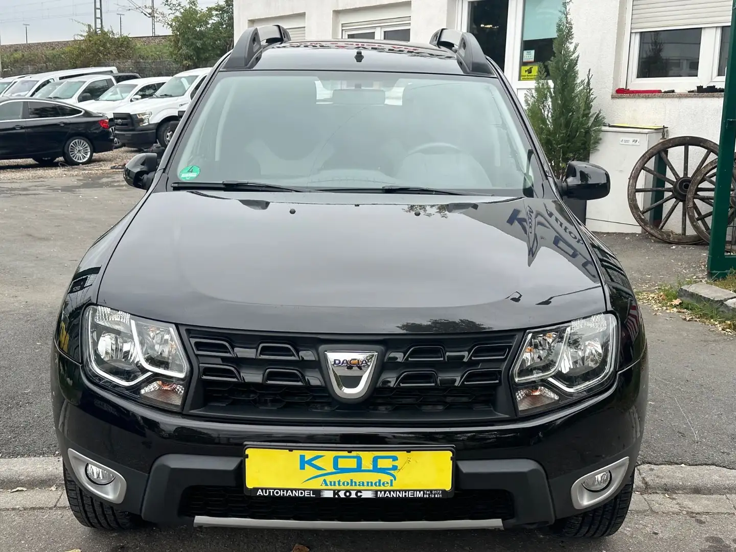 Dacia Duster I Black Shadow 4x2 / 1. Hand Schwarz - 2
