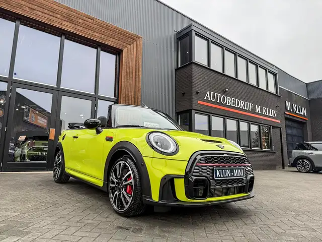 MINI John Cooper Works Cabrio Mini 2.0 JCW Pack F1 231pk Mellow Yellow/bomvol/Un