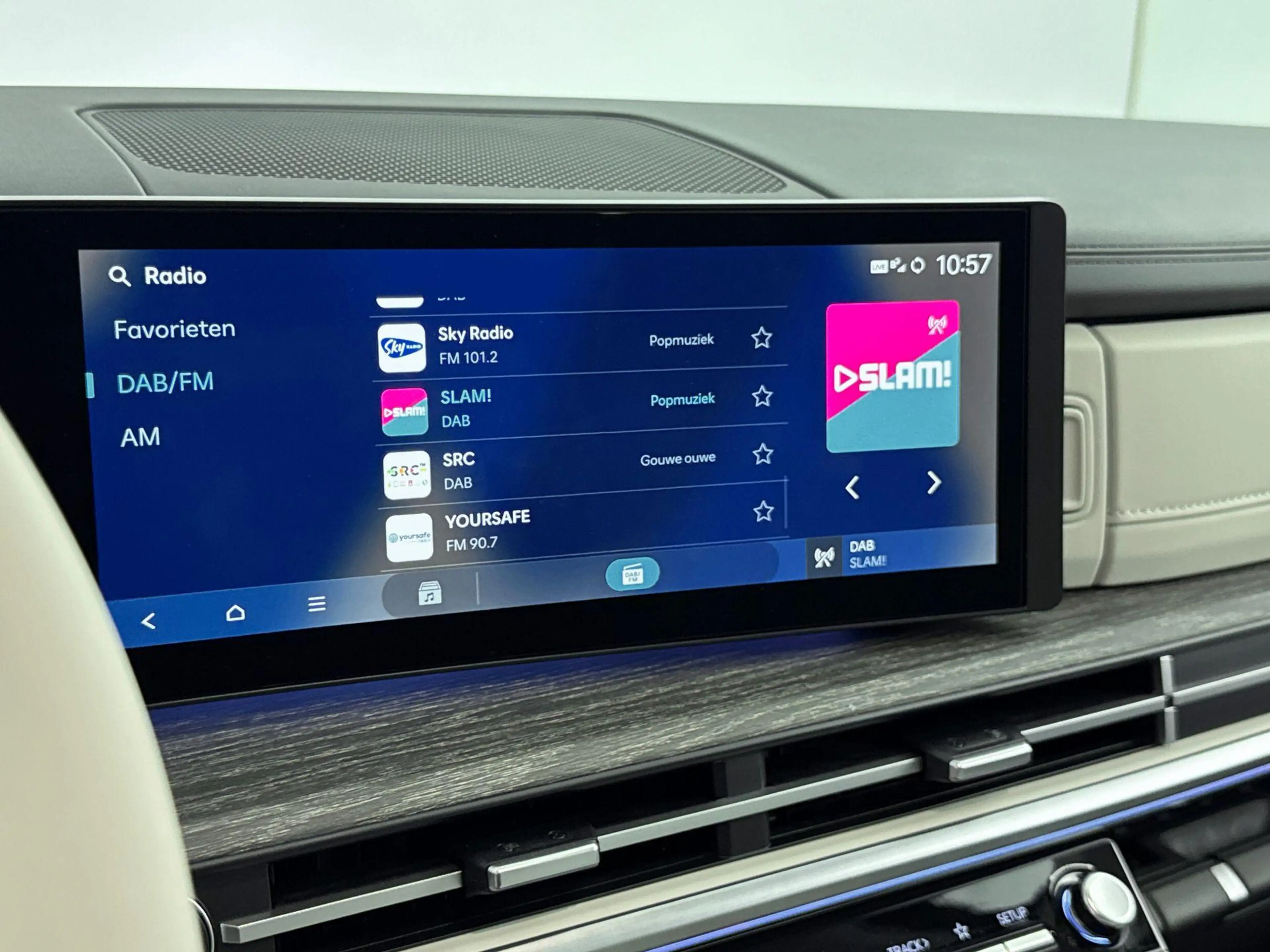 Hyundai SANTA FE 1.6 T-GDI HEV Premium Sky 7p | PANORAMADAK | UNIEK — photo 9