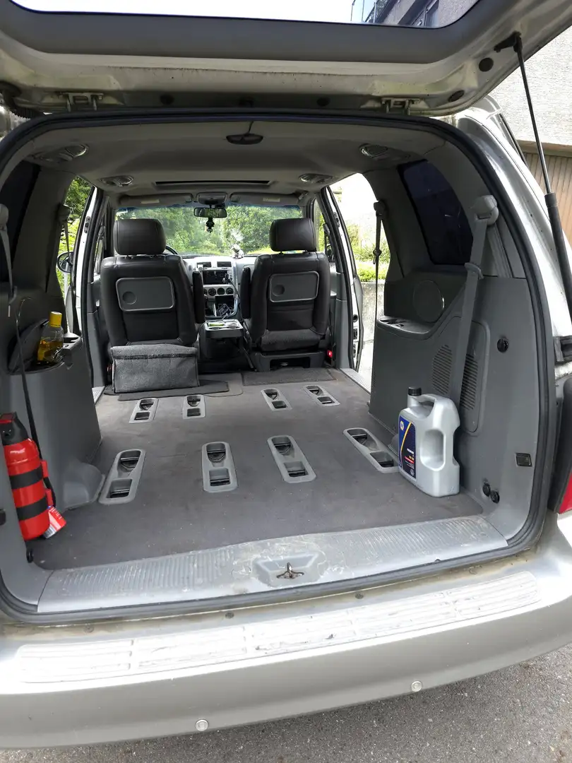 Kia Carnival Carnival HPDi EX Silber - 2