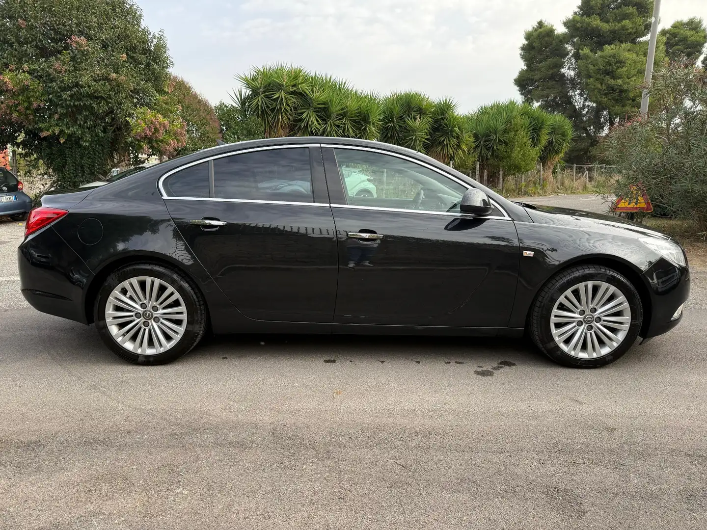 Opel Insignia 2.0 cdti Cosmo auto - 2