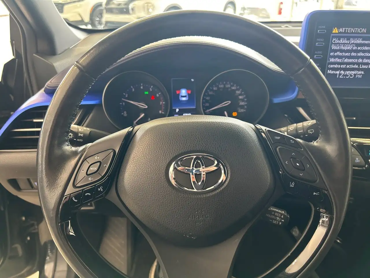 Toyota C-HR photo Toyota C-HR