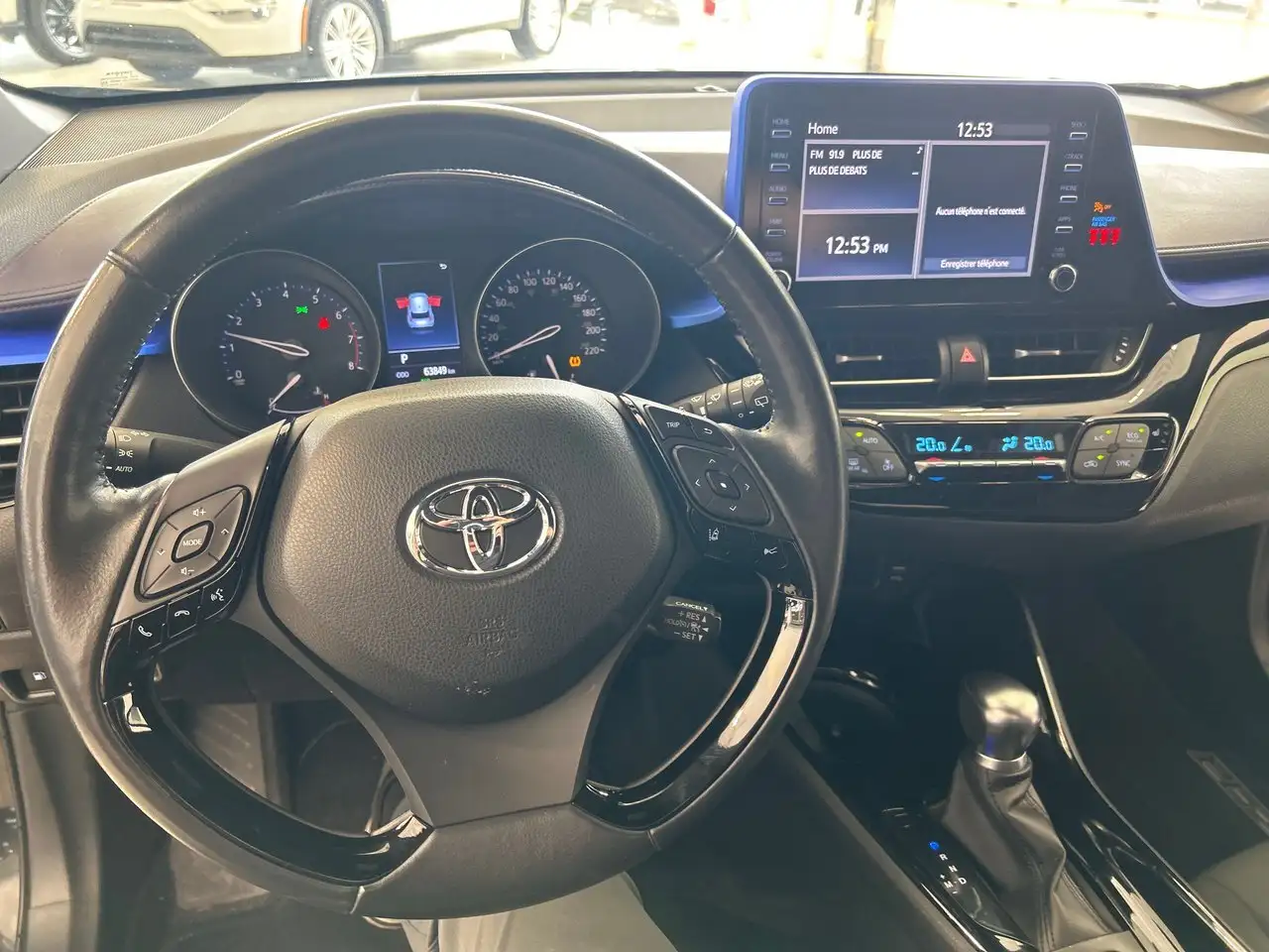 Toyota C-HR photo Toyota C-HR