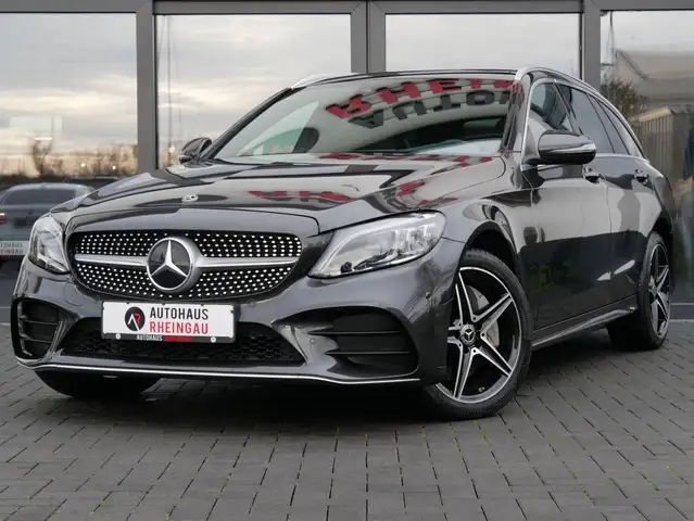 Mercedes-Benz C 400 T AMG Line 4Matic PANO*AHK*ACC*HEAD-UP