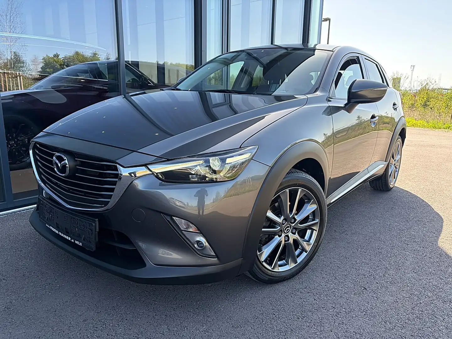 Mazda CX-3 G120 Takumi / Top Ausstattung / LEDER / LED / HUD Grau - 1