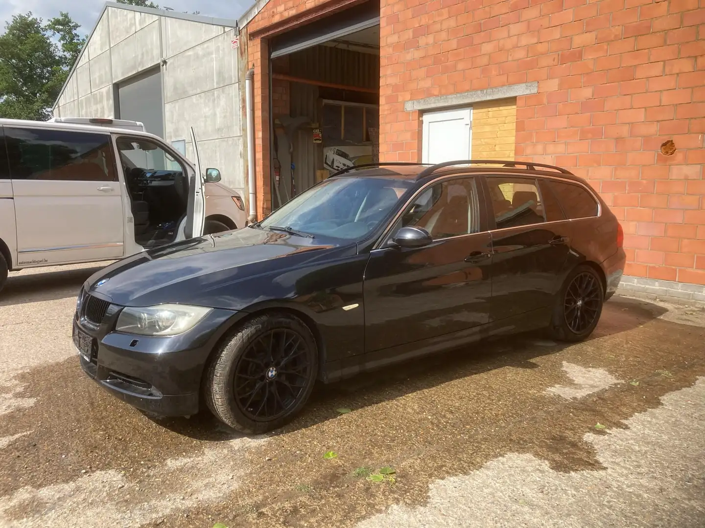 BMW 335 335D Noir - 1