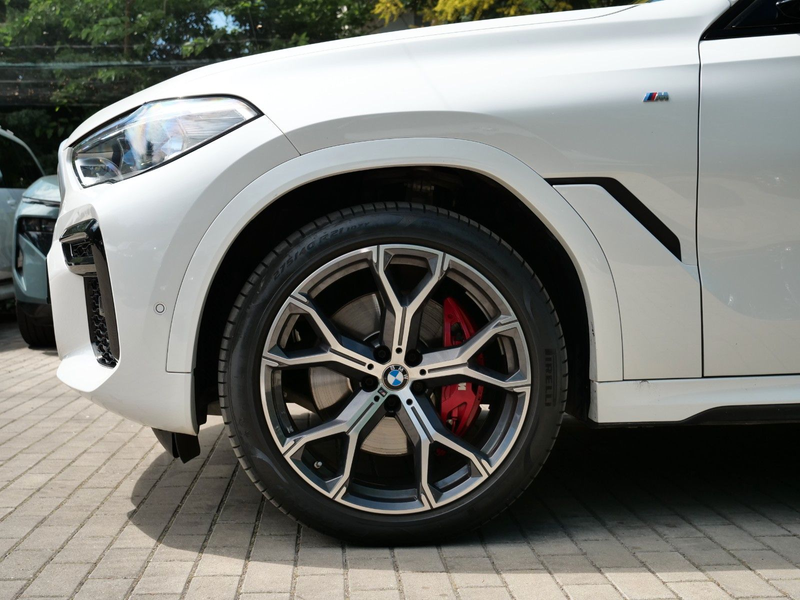 BMW X6 40i M Sport.LASER.SOFTCL.DR.ASS.PRO.PANO.360° — photo 11