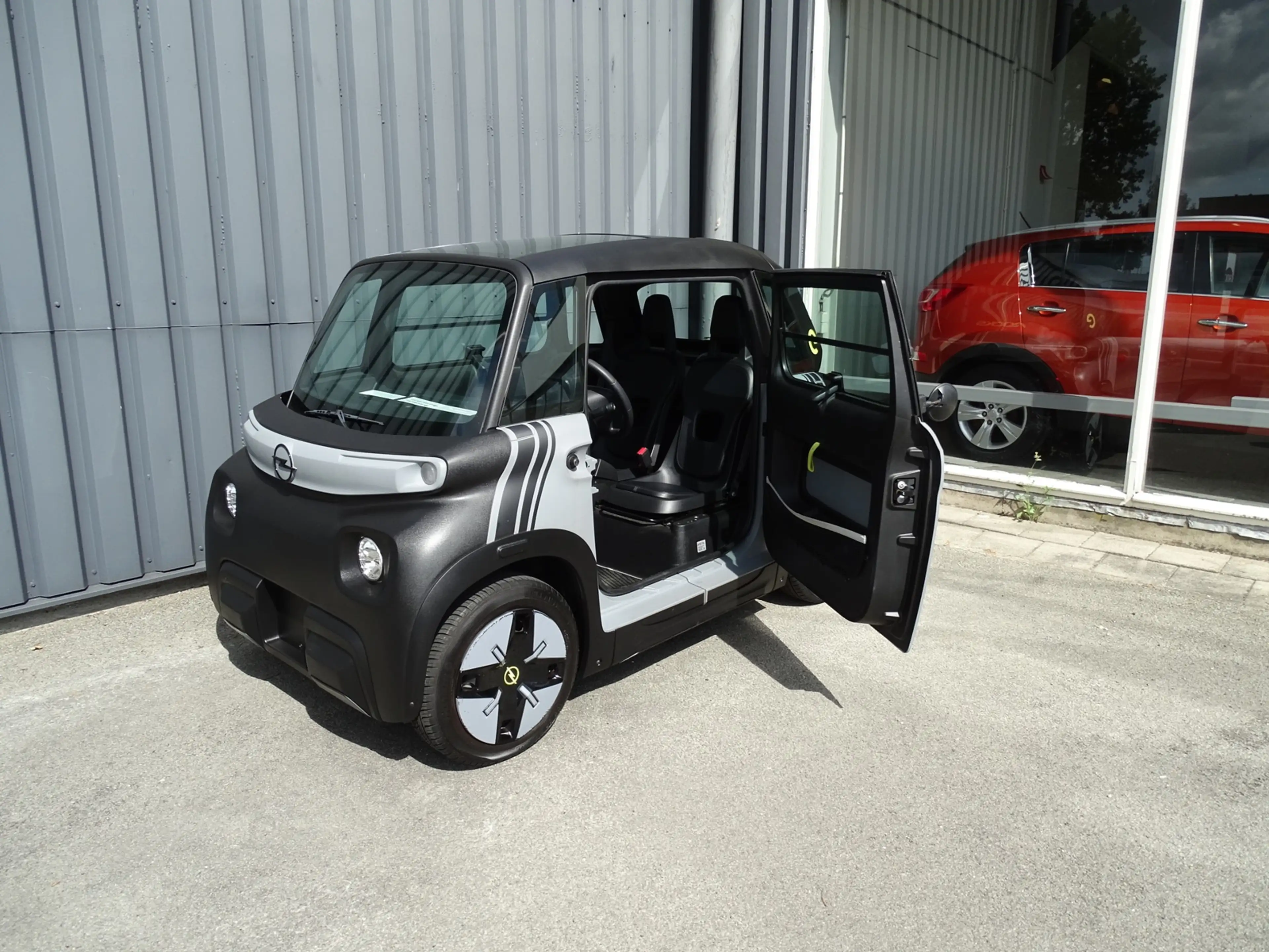 Opel Rocks-e Brommobiel Base | LED | Pano | Incl. BTW — photo 15