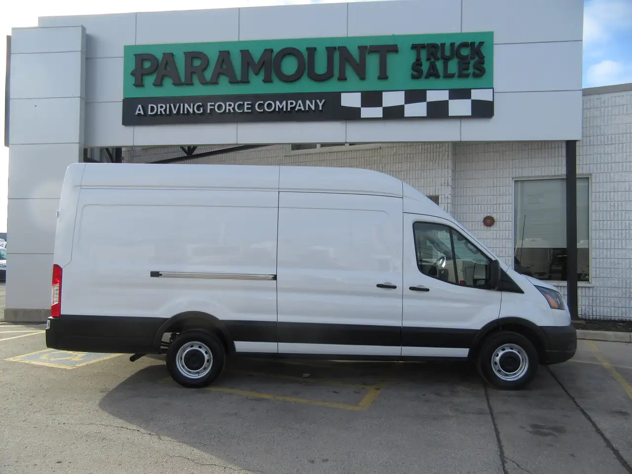 Ford Transit Cargo Van снимка Ford Transit Cargo Van