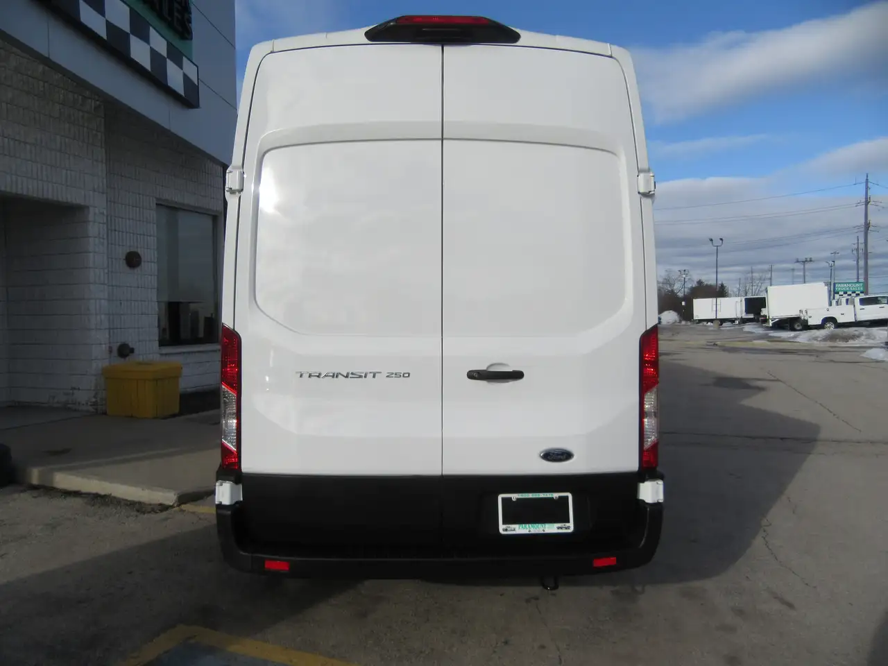 Ford Transit Cargo Van снимка Ford Transit Cargo Van