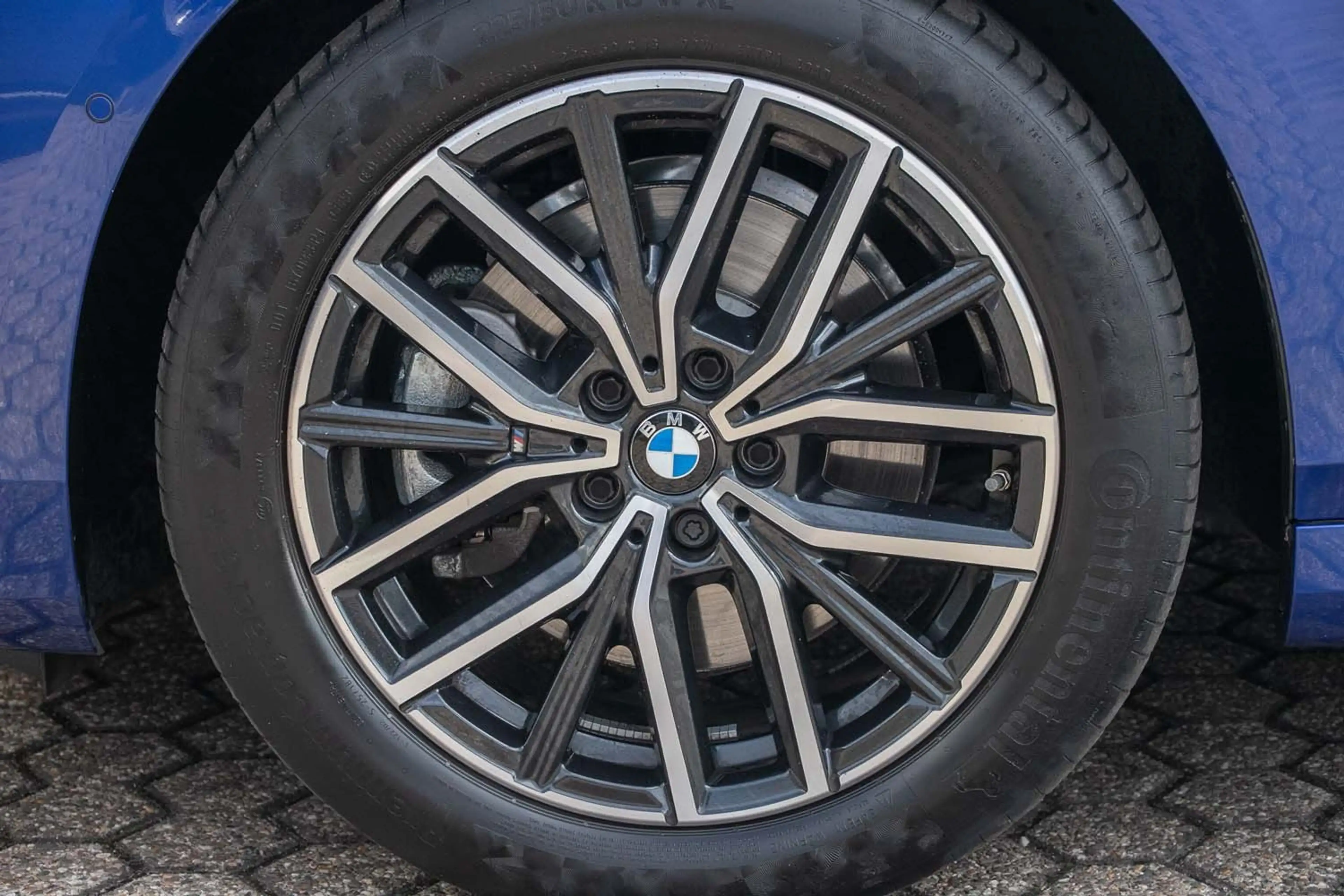 BMW 223 i Active Tourer M Sportpaket HeadUp RFK Klima — photo 6