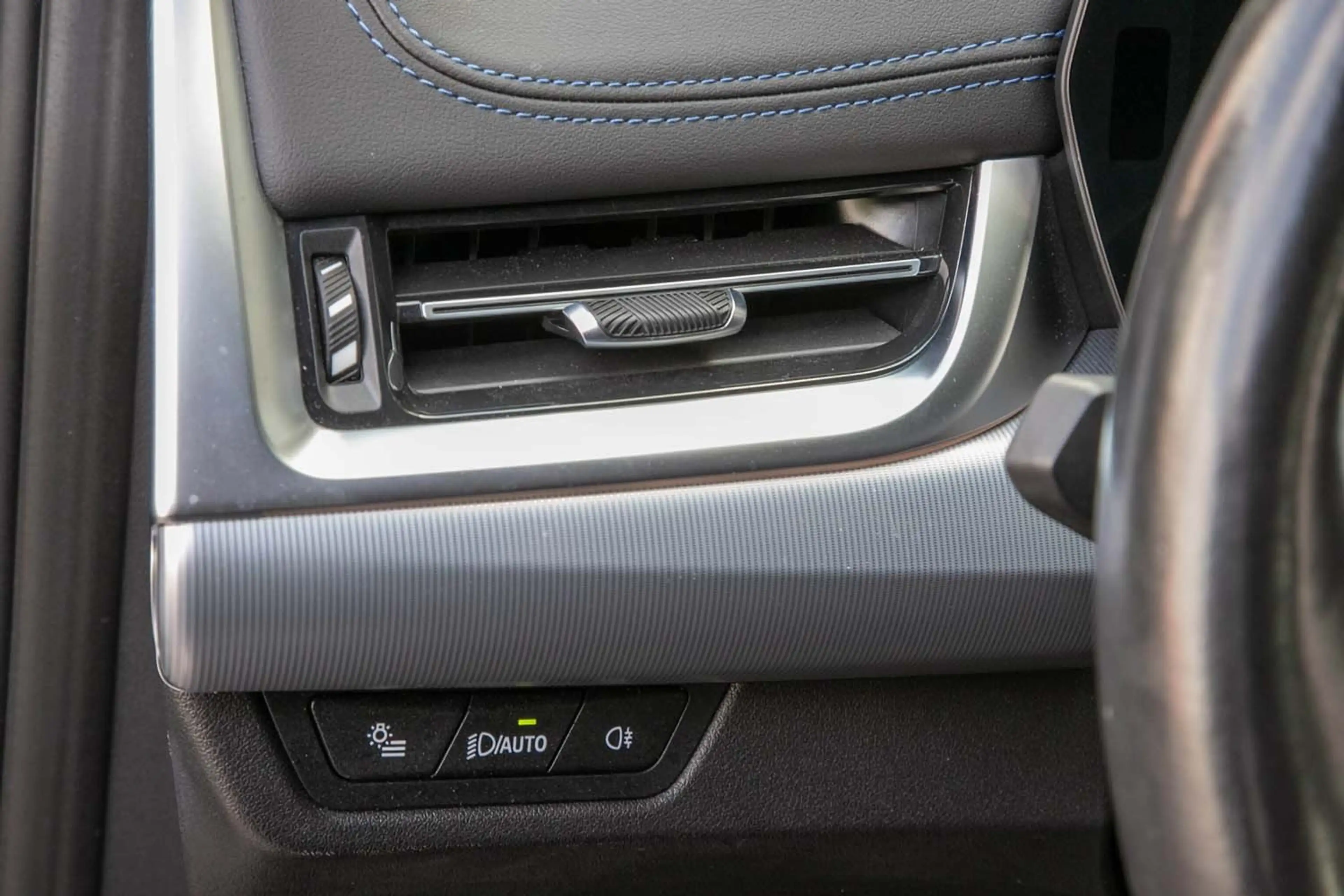 BMW 223 i Active Tourer M Sportpaket HeadUp RFK Klima — photo 11