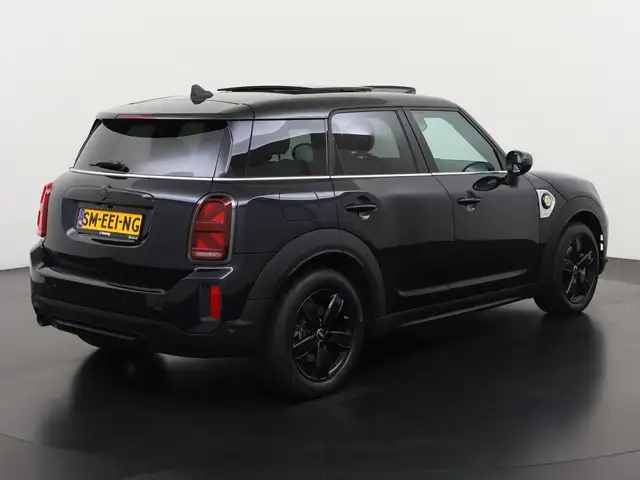 Mini Countryman view 6