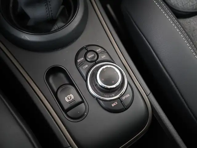 Mini Countryman view 14