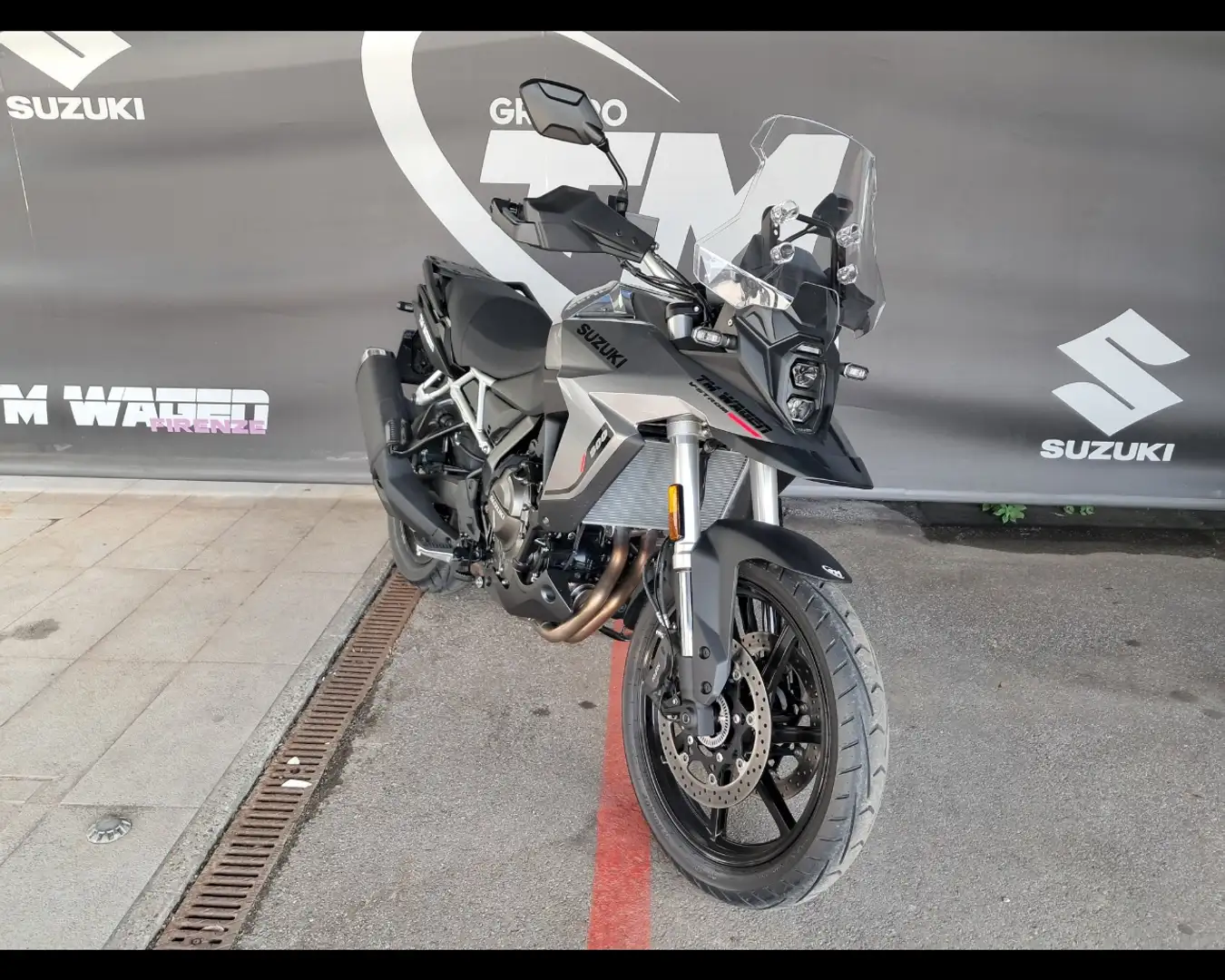 Suzuki V-STROM 800SE Nero - 2