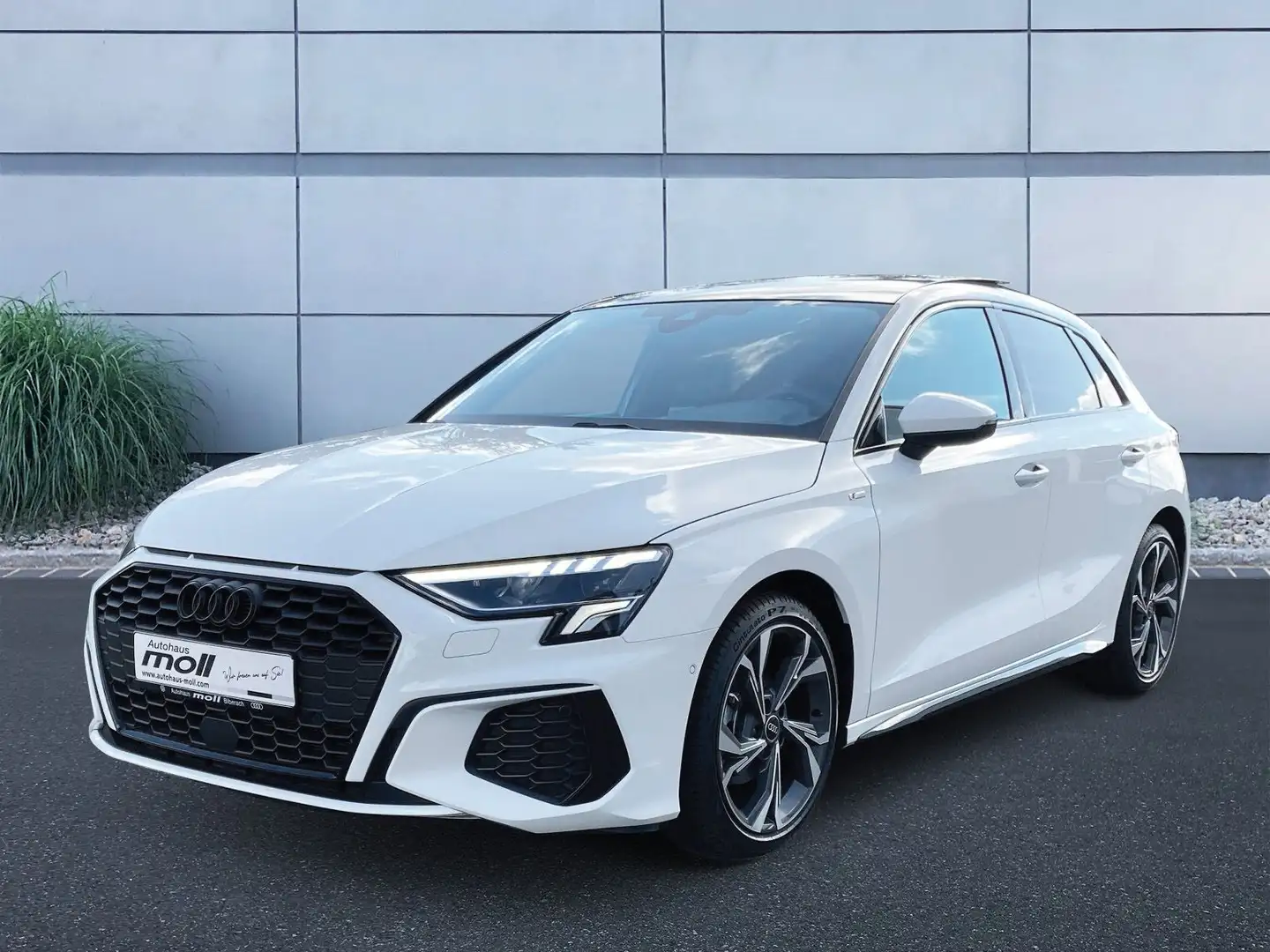 Audi A3 S line 35 TFSI S tronic Pano White - 1