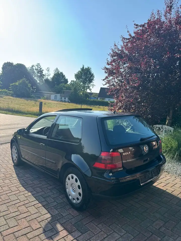 Volkswagen Golf 1.8 Highline, foto 2