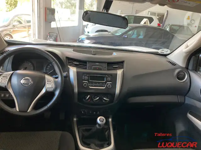 Nissan Navara view 12