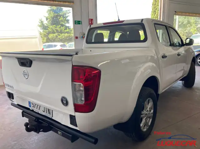 Nissan Navara view 5