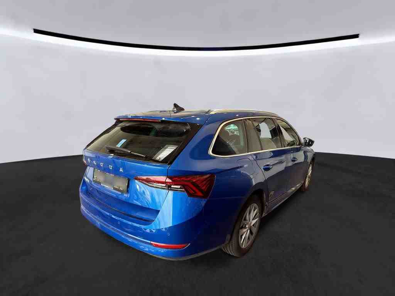 Skoda Octavia Combi 2.0TDI DSG STYLE LED+NAV+SHZ+ACC — photo 3