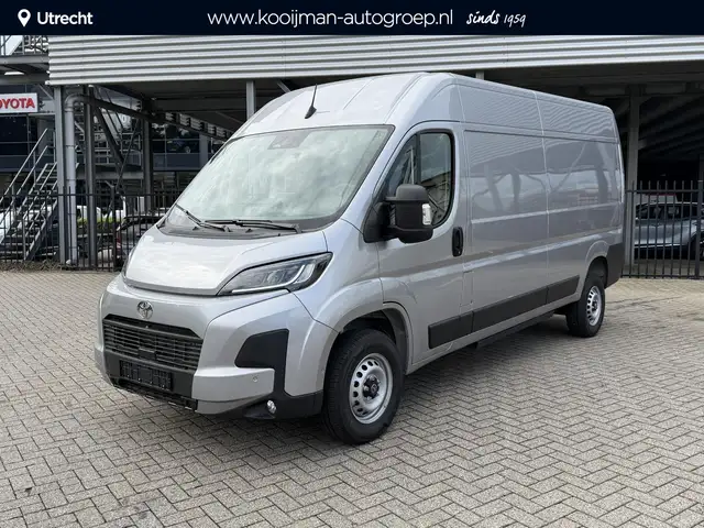 Toyota Proace Max Elec 3.5t L3H2 Navigator Heavy 110 kWh Direct uit