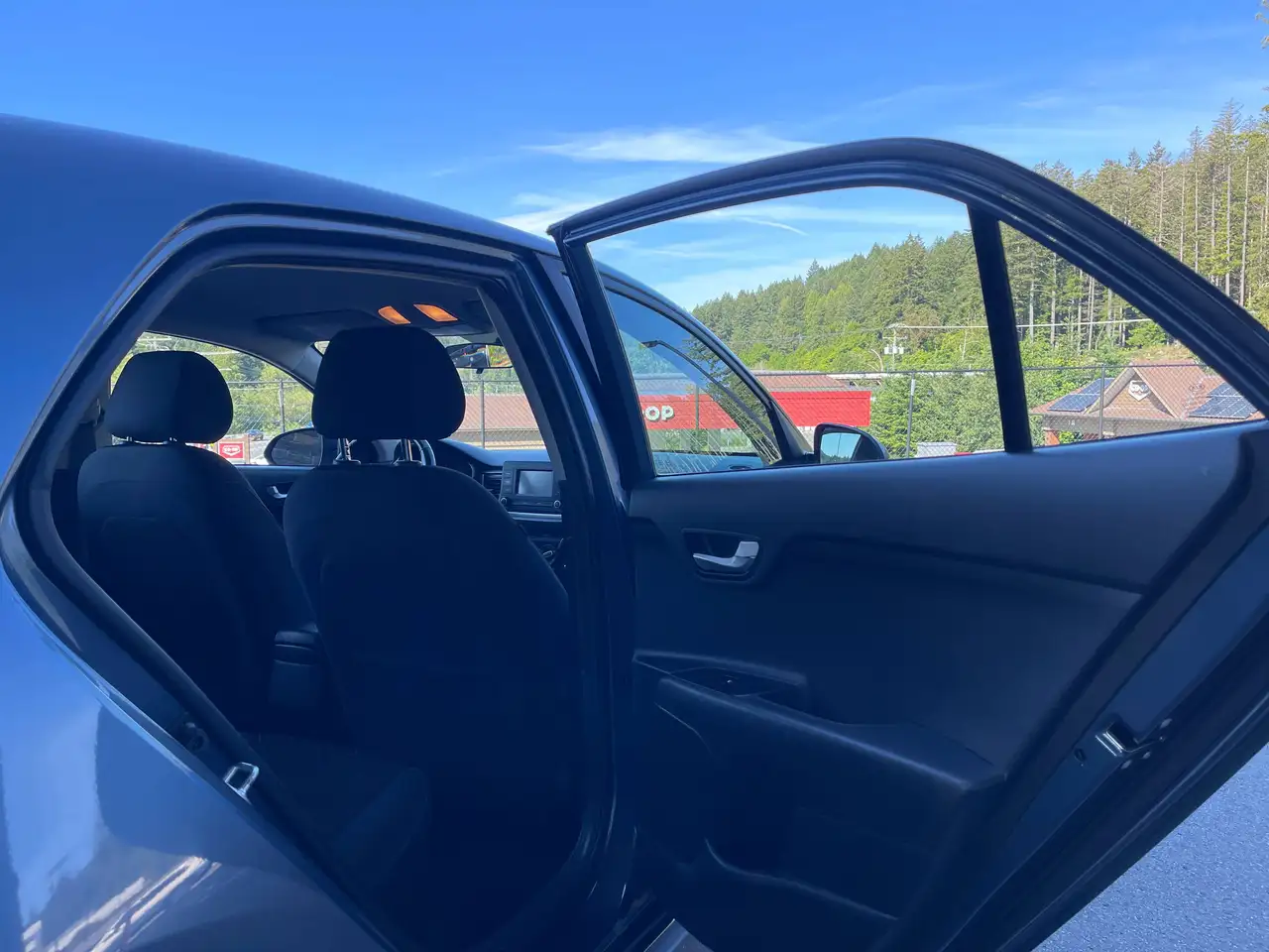 Kia Rio снимка Kia Rio